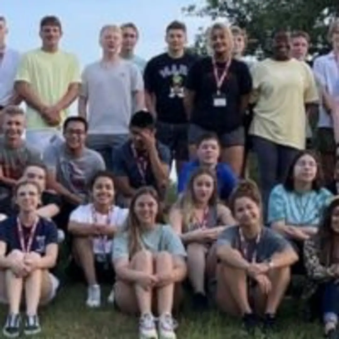 6952572cc5f556389d683aa8